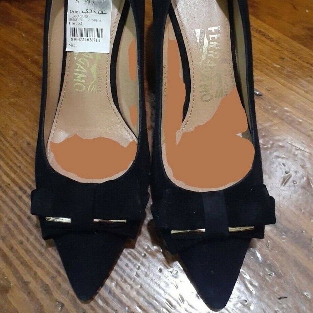 Salvatore Ferragamo Runa size 7